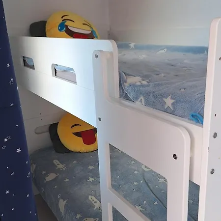 Cap Esterel Village شقة *